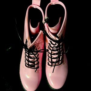 Pink patent leather Steve Madden combat boots. Brand new in box. Size 9.